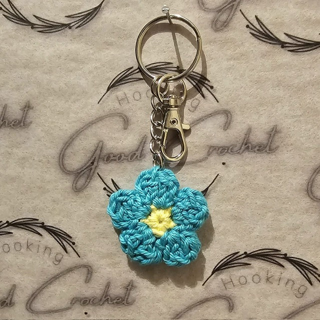 Crochet Forget Me Not keyring/bag charm blue & yellow