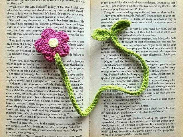 Crochet Forget Me Not & leaf bookmark purple
